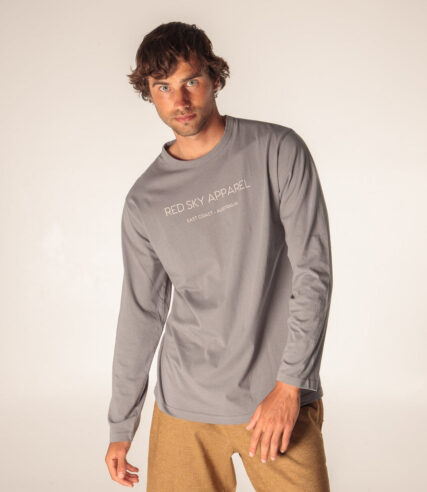 Red Sky Apparel - Zephyr Organic Cotton Long Sleeve Tee - Image 3
