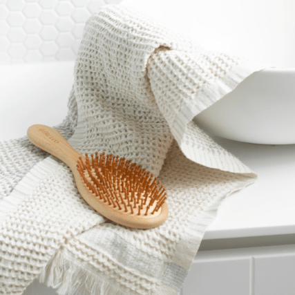 Ever Eco - Bamboo Hair Brush Oval - Image 2