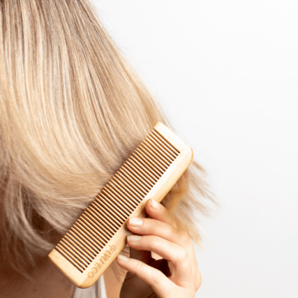 Ever Eco Bamboo Fine Tooth Comb - Image 3