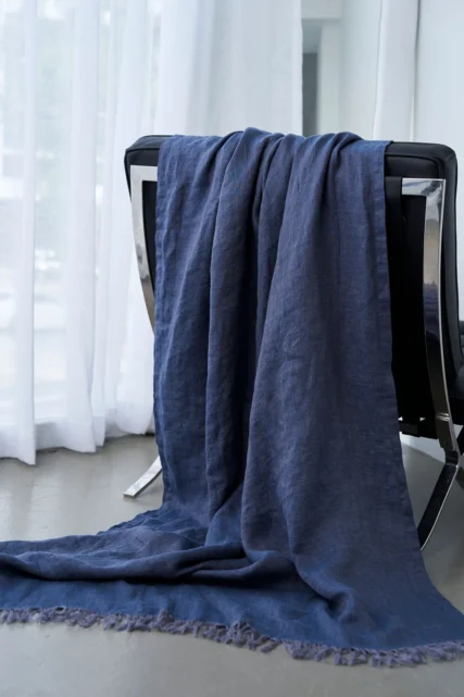 Braintree - Hemp Throw Blue