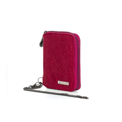 Sativa chain wallet on white background red front side